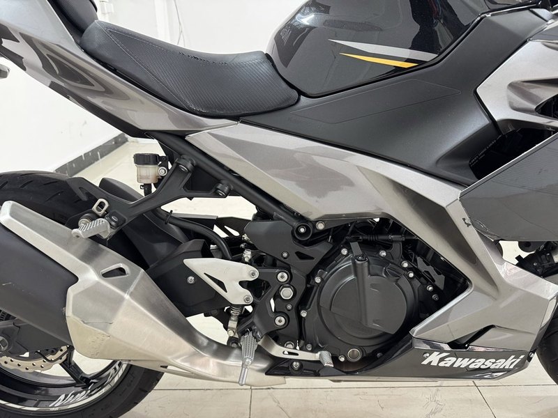 二手川崎Ninja 400