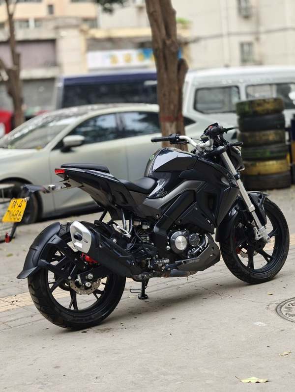 二手贝纳利小迅龙 BN150S