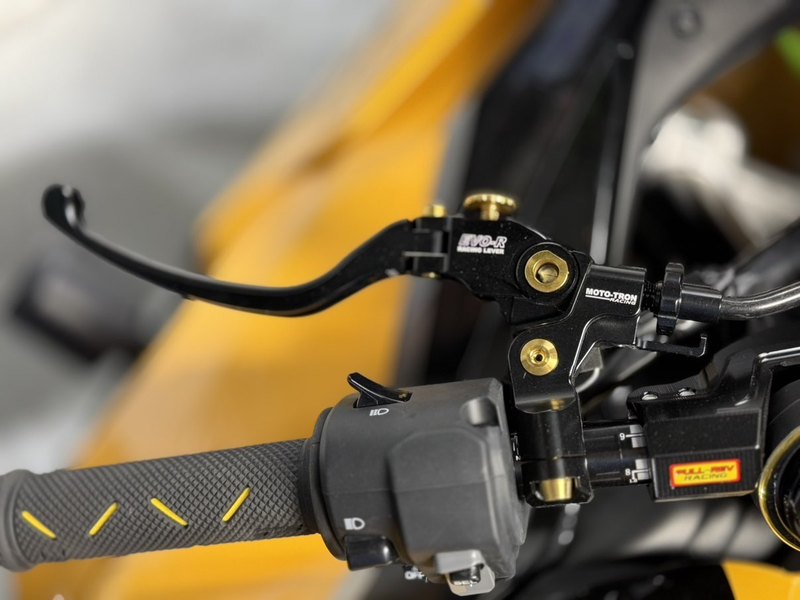 二手川崎Ninja ZX-6R 