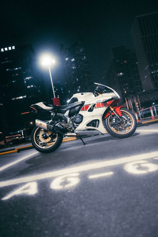 二手雅马哈YZF-R7