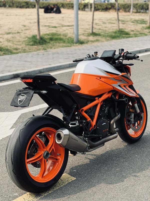 二手KTMR2R1290 Super Duke