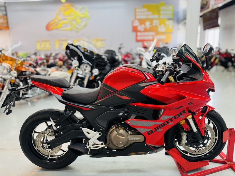 二手QJMOTOR赛550