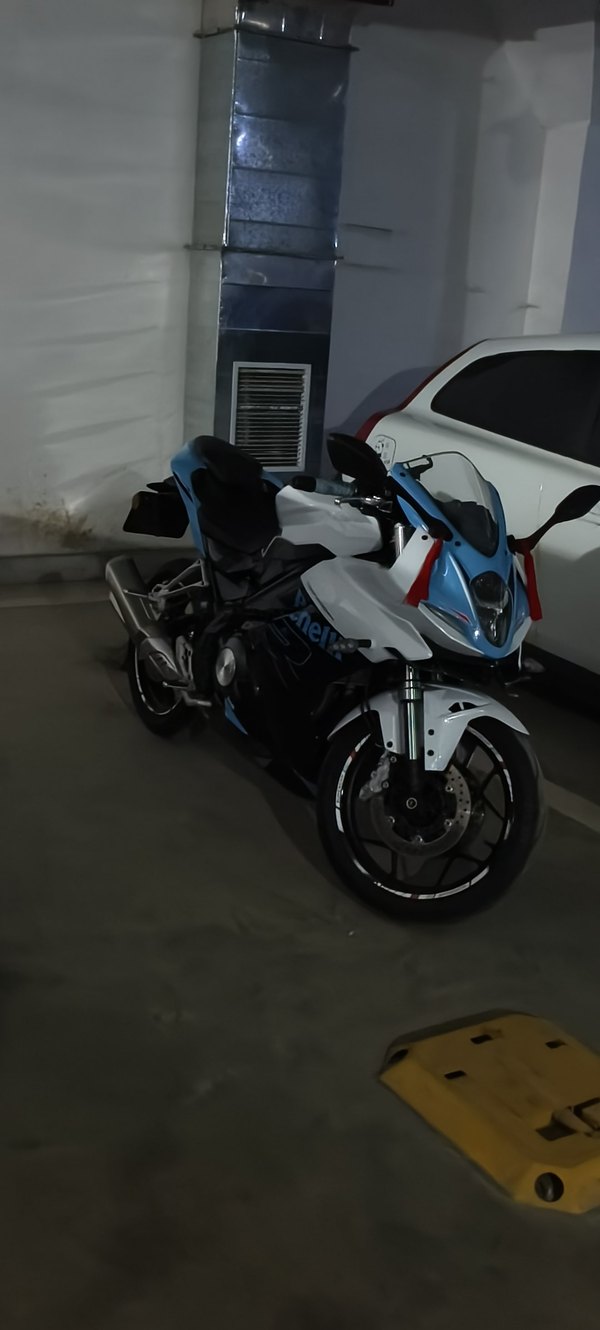 二手贝纳利龙卷风 Tornado 302R