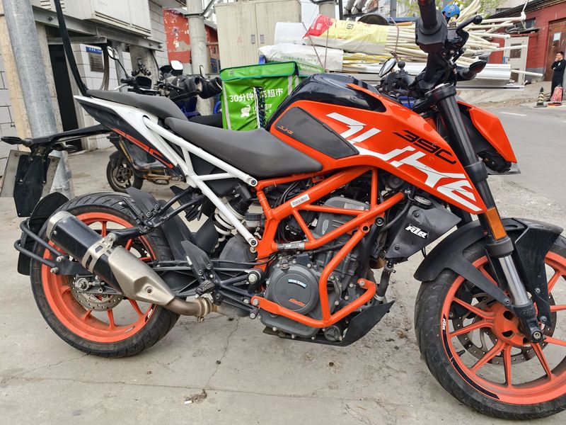 二手KTMR2R390 Duke