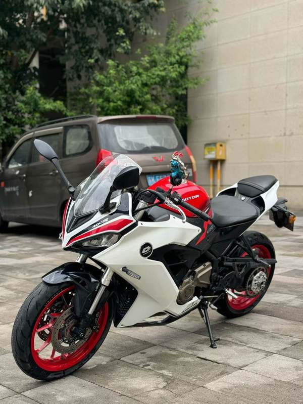 二手QJMOTOR赛400