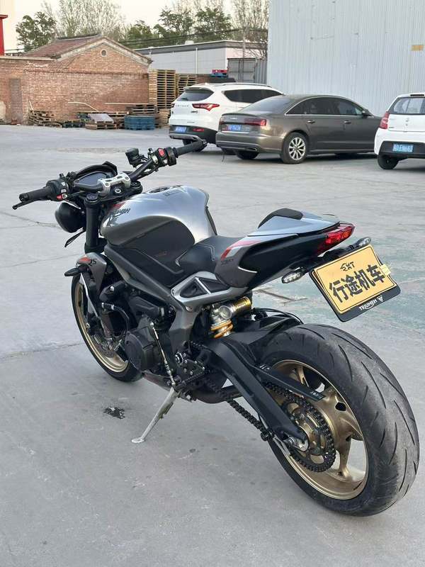 二手凯旋Street Triple 765