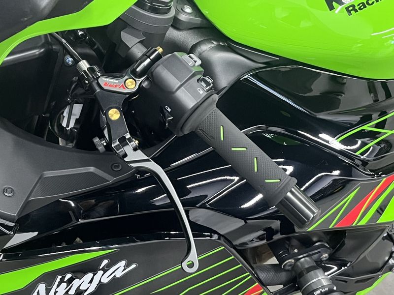 二手川崎Ninja ZX-6R 