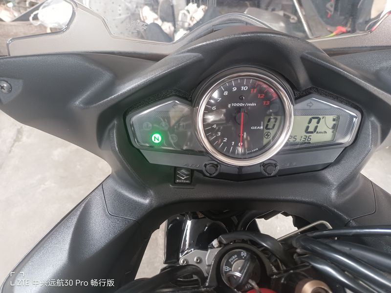 二手豪爵铃木骊驰 GW 250F
