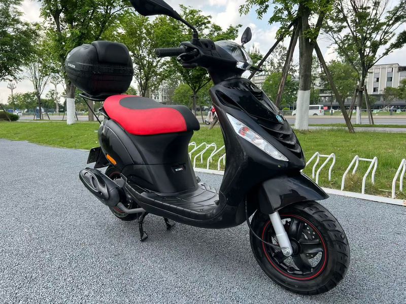 二手宗申比亚乔ZIP 100