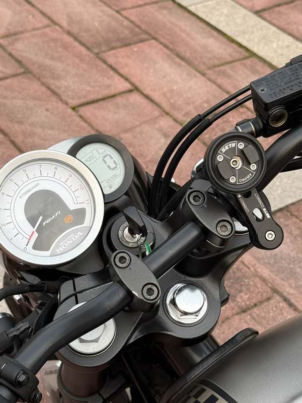 二手五羊本田鸷道 CB190SS