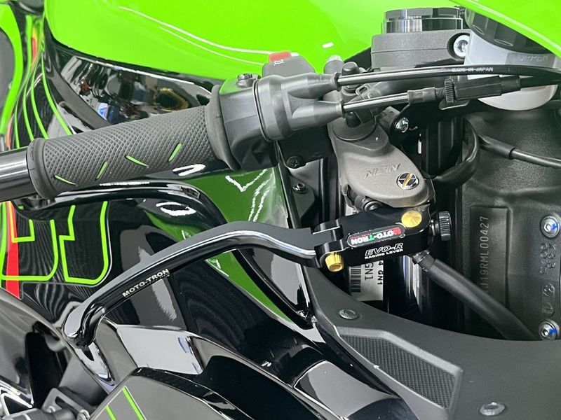 二手川崎Ninja ZX-6R 
