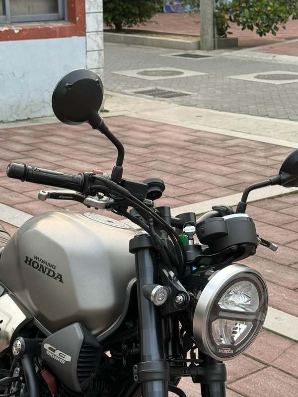 二手五羊本田鸷道 CB190SS