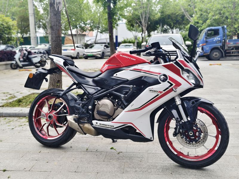 二手QJMOTOR赛400