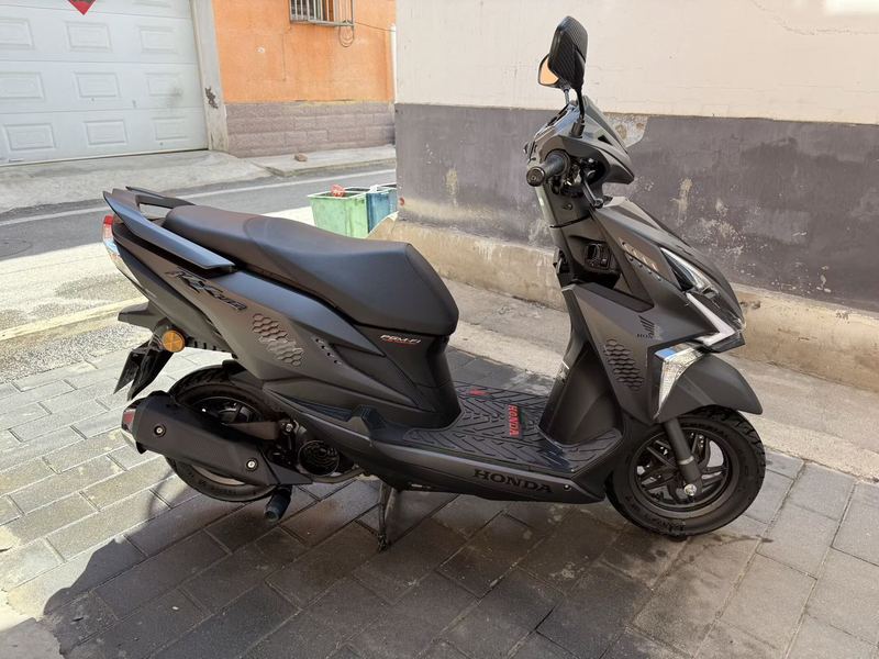 二手新大洲本田裂行 RX125Fi