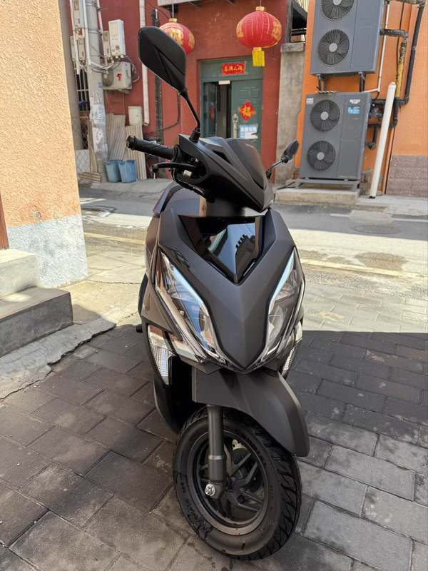 二手新大洲本田裂行 RX125Fi