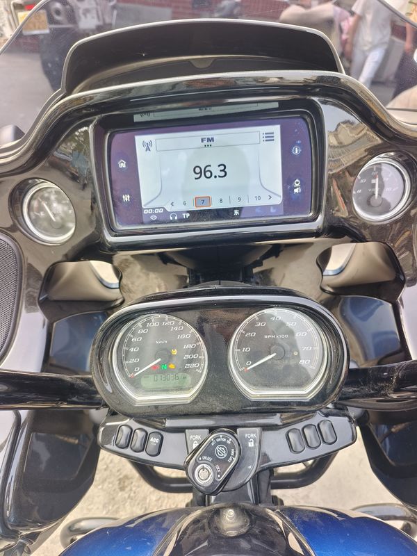 二手哈雷戴维森公路滑翔 Road Glide