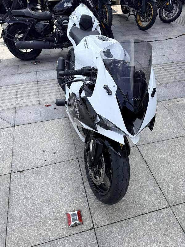 二手川崎Ninja ZX-6R 