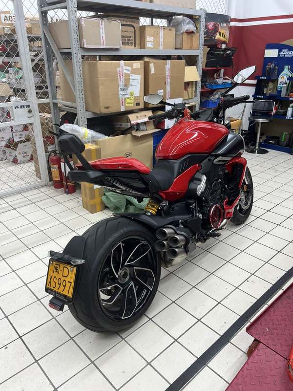 二手杜卡迪Diavel V4