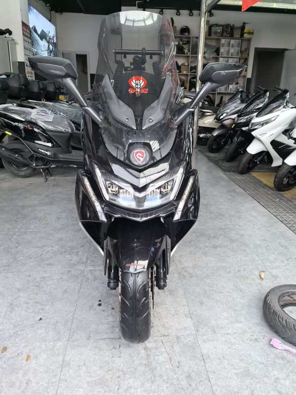 二手赛科龙睿途 RT3