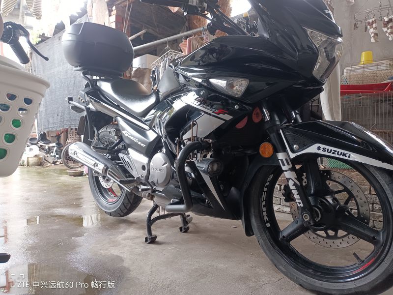 二手豪爵铃木骊驰 GW 250F