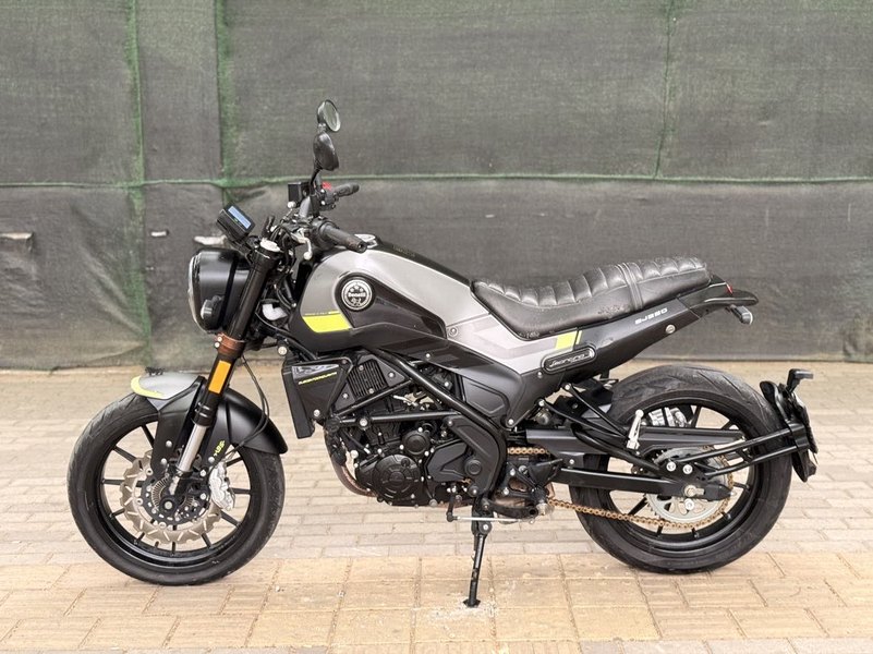 二手贝纳利幼狮 Leoncino 250