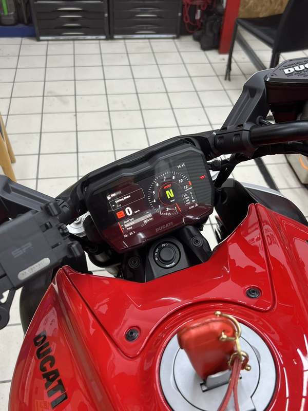 二手杜卡迪Diavel V4