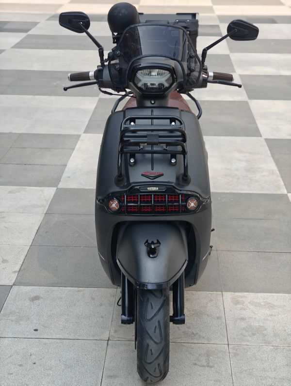 二手维多利亚Sixties 300i