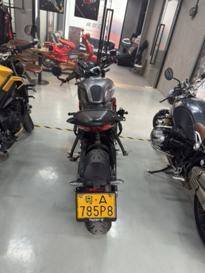 二手凯旋Trident 660