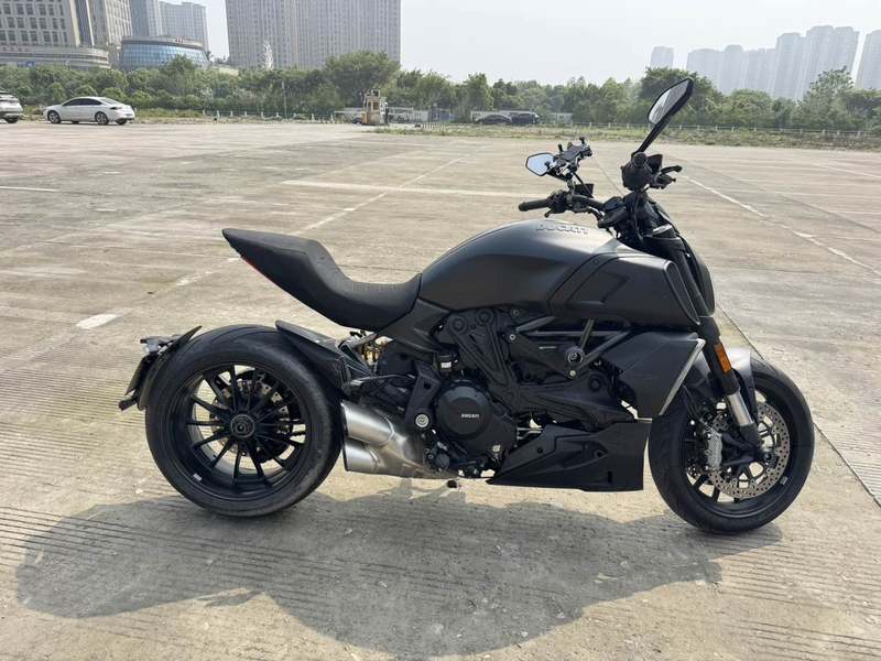 二手杜卡迪Diavel 