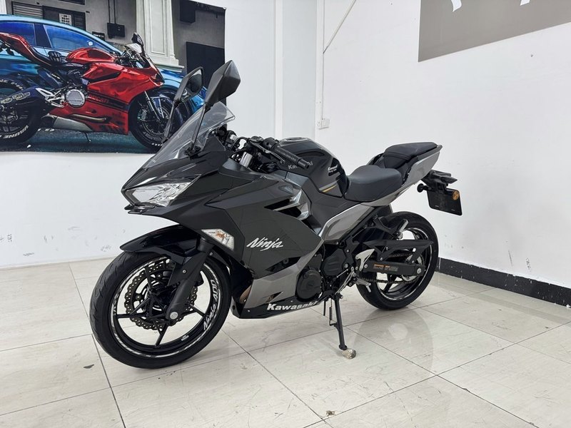 二手川崎Ninja 400