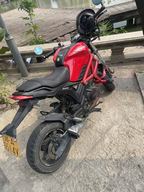 二手银钢小怪兽150