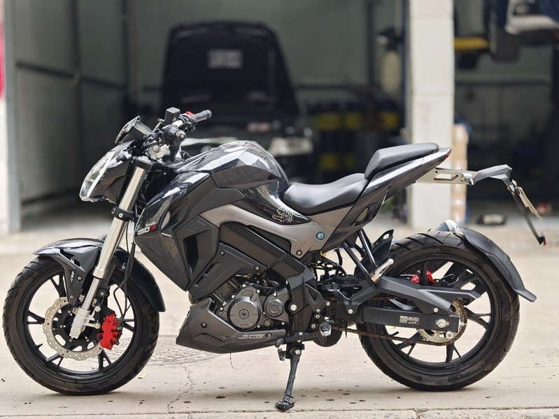 二手贝纳利小迅龙 BN150S