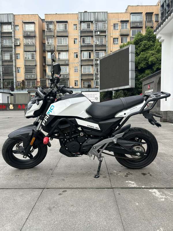 二手春风ST狒狒