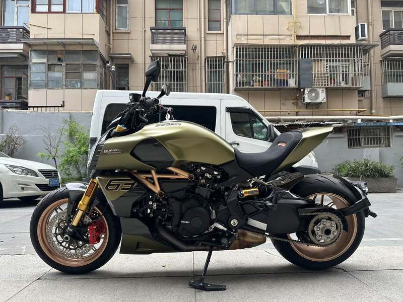 二手杜卡迪Diavel V4