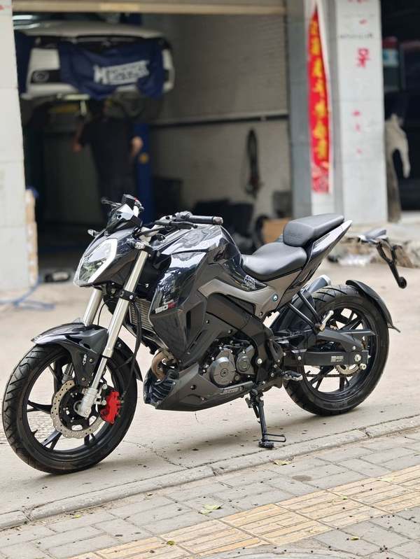 二手贝纳利小迅龙 BN150S