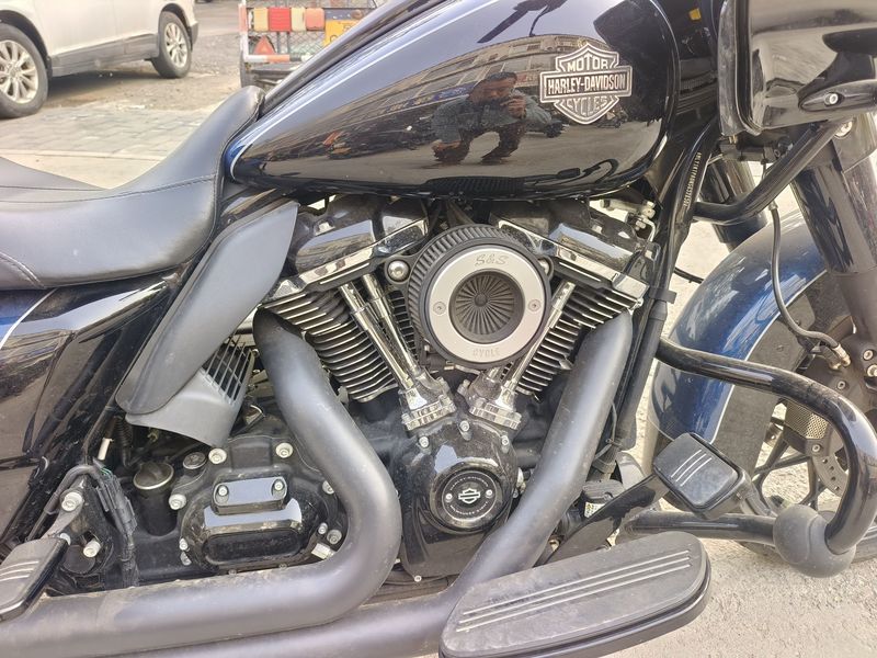 二手哈雷戴维森公路滑翔 Road Glide