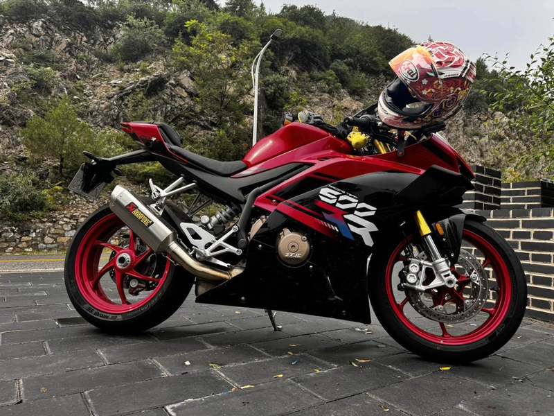 二手张雪机车500RR