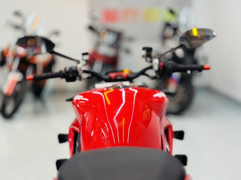 二手杜卡迪Street Fighter V4