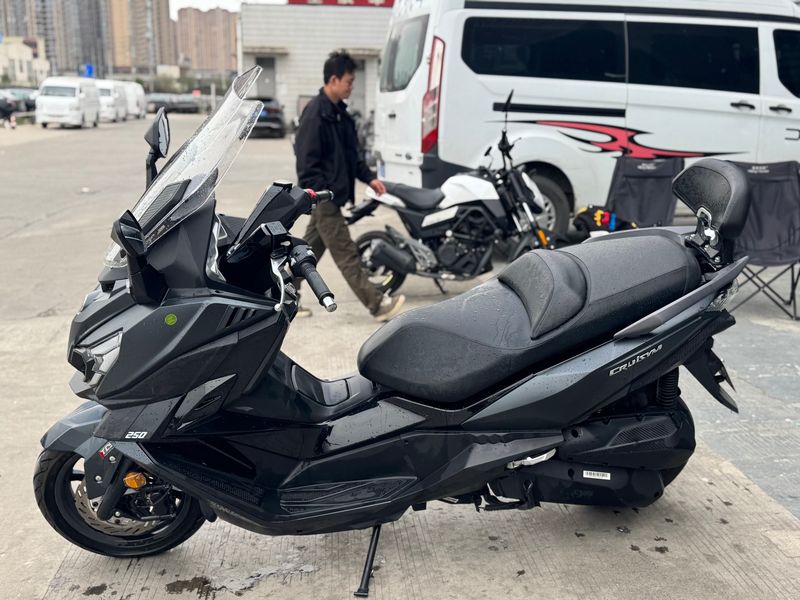 二手三阳巡弋 Cruisym250