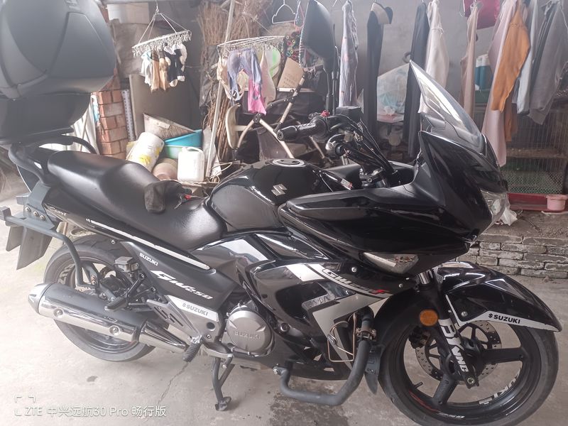 二手豪爵铃木骊驰 GW 250F