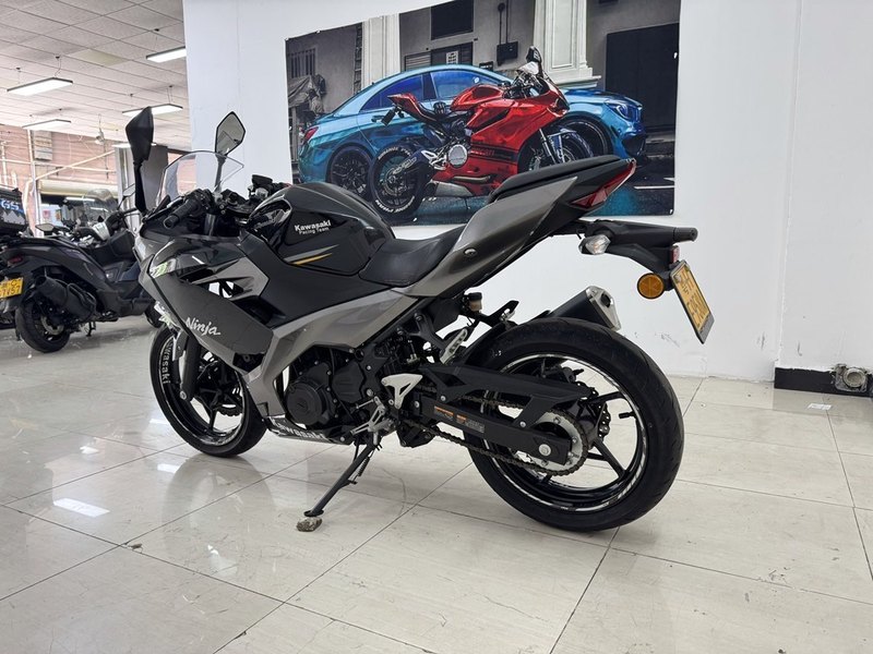 二手川崎Ninja 400