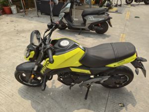 二手春风ST狒狒