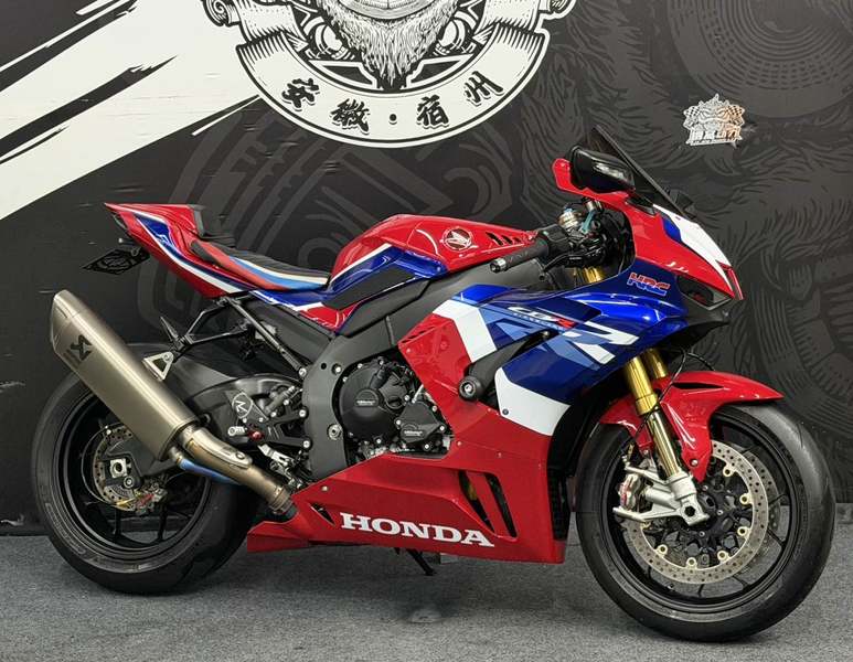 二手本田CBR 1000 RR-R