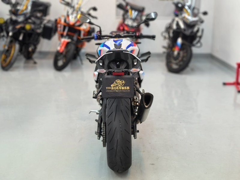 二手宝马S 1000 R
