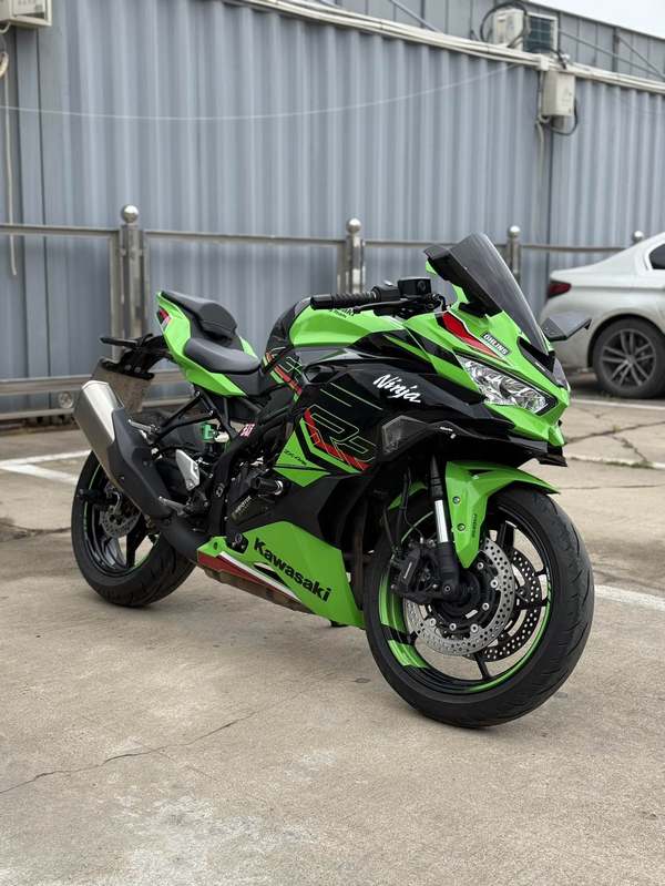 二手川崎ZX-4R