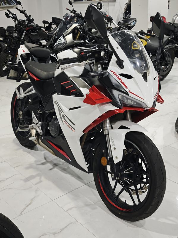 二手赛科龙RC250