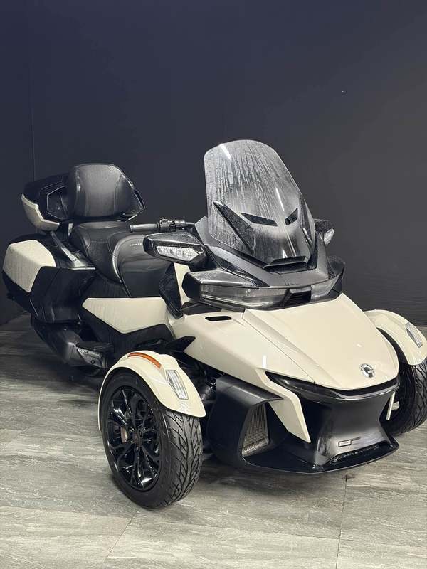 二手庞巴迪Spyder RT