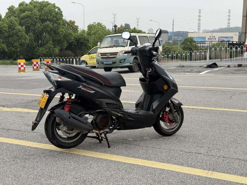 二手光阳弯道情人150 KCC