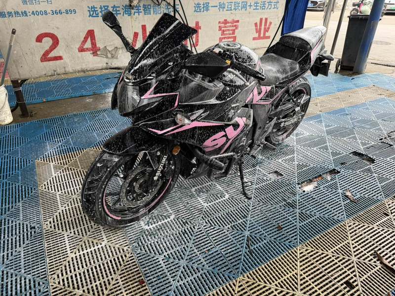二手豪爵铃木GSX250R