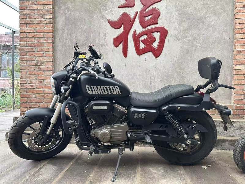 二手QJMOTOR闪300